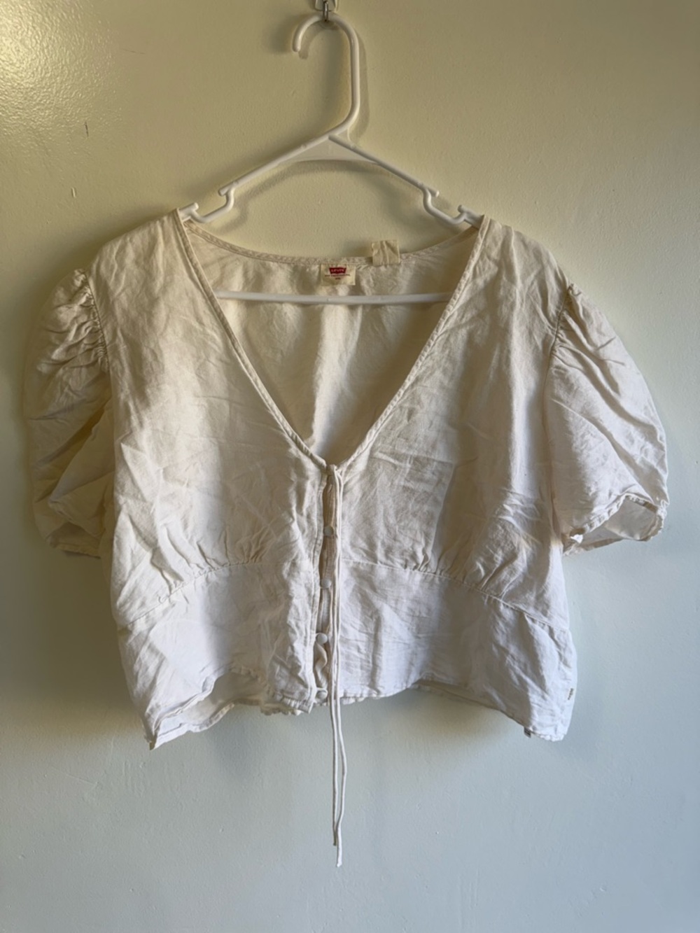 Levi’s White Linen Cropped Blouse size XXL